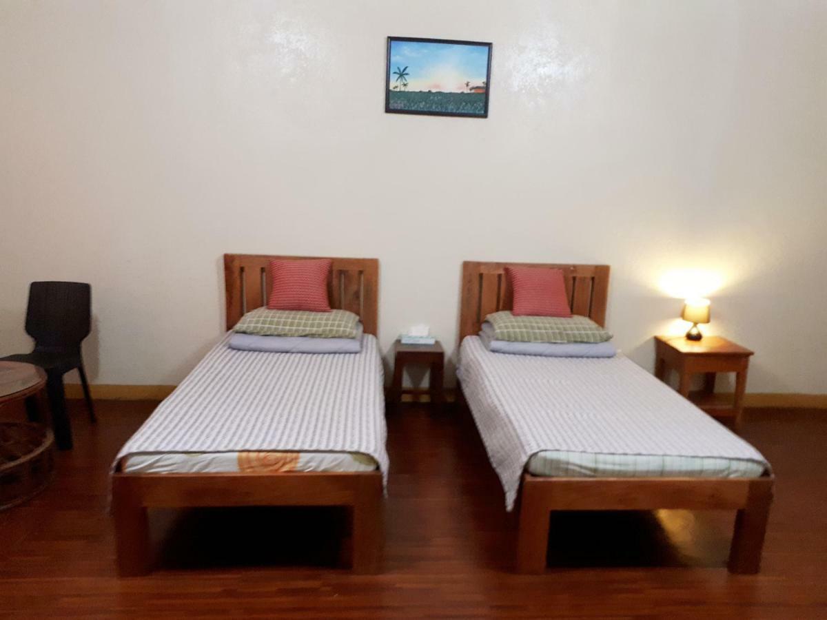 Minine Guesthouse Silang Bagian luar foto