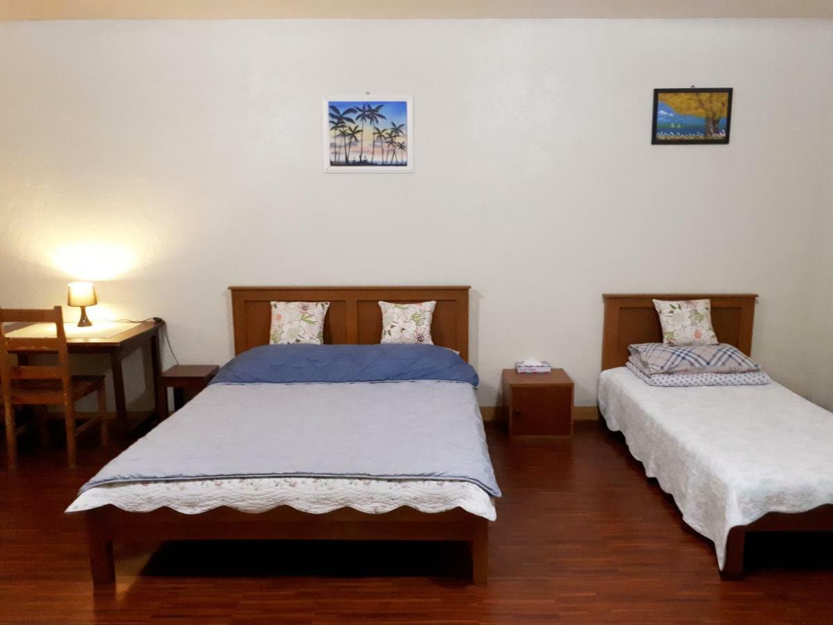 Minine Guesthouse Silang Bagian luar foto